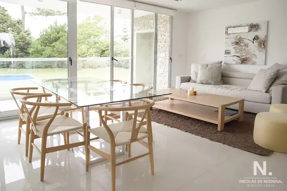 Departamento En Venta En Torre De Categoría