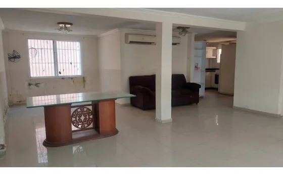 Se Vende O Alquila Casa En Avenida Universitaria Ve10-094au-rgon
