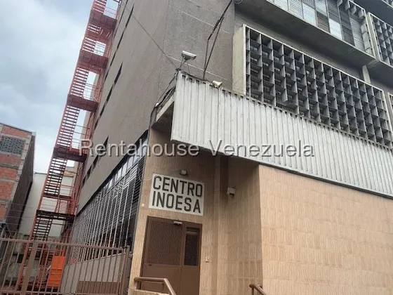 Alquiler De Amplio Local Comercial De 1177,50 M2 , Mls 25-21889 Ycl.