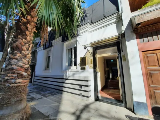Negocio En Venta En Palermo