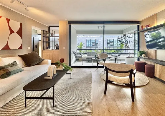 Precioso Y Remodelado Dpto 3 Dorm. El Golf -las Condes
