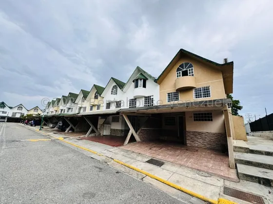 Milagros Inmuebles Casa Venta Barquisimeto Lara Zona Este La Rosaleda Economica Residencial Economico Código Inmobiliaria Rent-a-house  25-7546