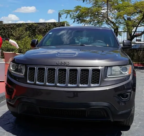 Jeep Grand Cherokee Laredo 2016