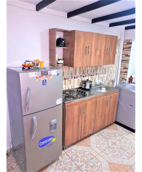 Venta De Casa Con Renta En La Cumbre