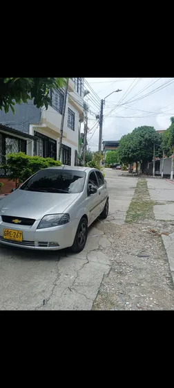 Chevrolet Aveo 1.4 Five