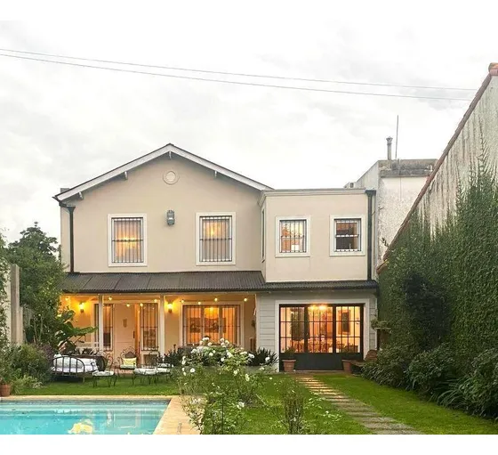 Excelente Casa En  Venta En Hurlingham - Barrio Inglés 