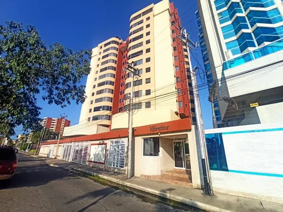 Teamhouse+ Ofrece En Alquiler Cómodo Apartamento En El Sector Playa Mansa, Lechería.