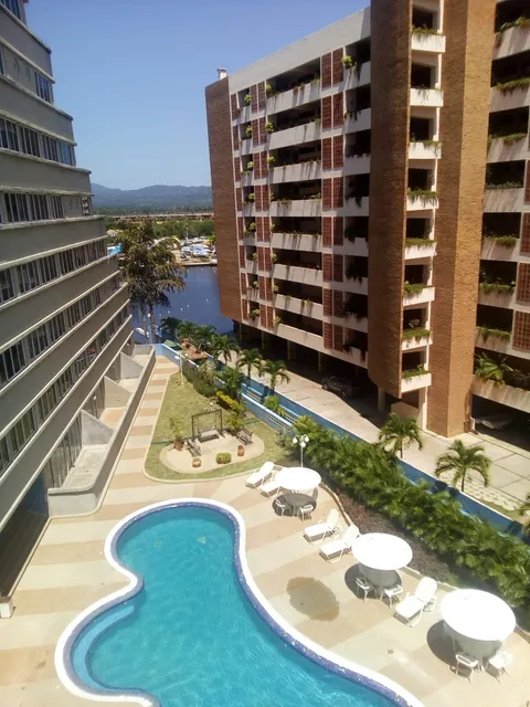 Apartamento De 2 Habitaciones 2 Baños En Puerto Encantado