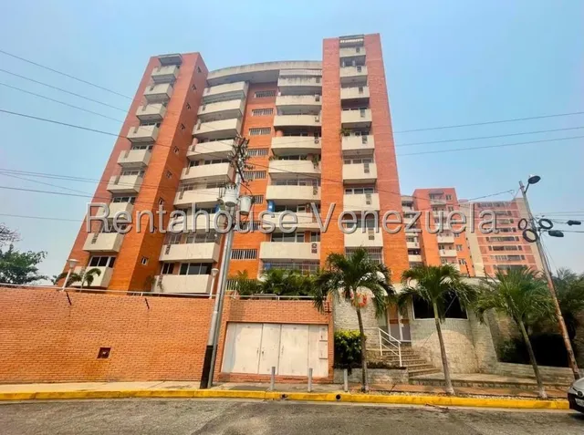 25-16093*nataly Zambrano Te Alquila Este Apartamento (1 Nivel) En Alquiler En El Parque Al Este De La Ciudad