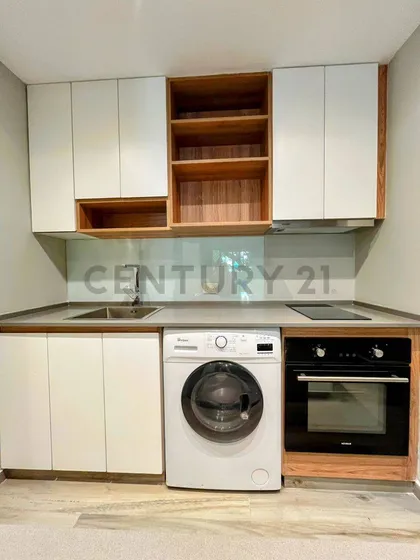 Venta Monoambiente Caballito Con Balcon Parrila Opcion A Cochera Y Baulera