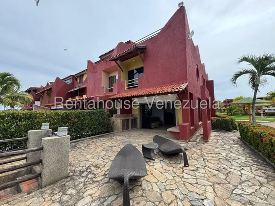 25-21751 Ely Toubia Townhouse En Venta