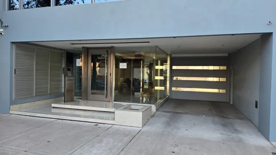 Excelente Edificio Nuevo De Oficinas