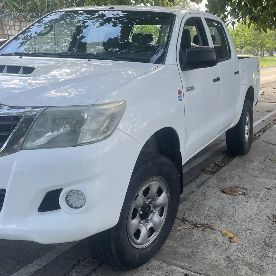 Toyota Hilux DX