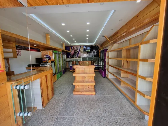 Venta De Local Ubicado En Colinas De Carrizal Urbanizacion Pan De Azucar Miranda 