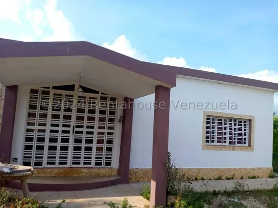 Venta De Casa Ubicada En Guanadito Cod Flex 25-522
