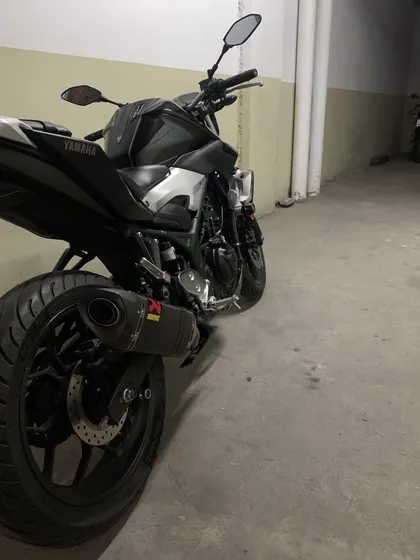 Mt03 Negra - Diablo Rosso Ii 150 - Akrapovic