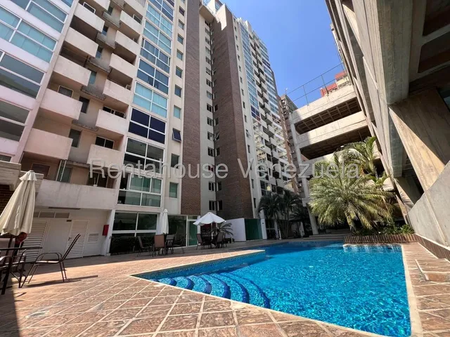 Apartamento En Venta  A Precio De Oportunidad Urb Base Aragua Maracay Edificio Terra Sur Con Piscina Canchas Parrillera Vigilancia 24/7 Planta Electrica En Areas Comunes Kg:25-17869