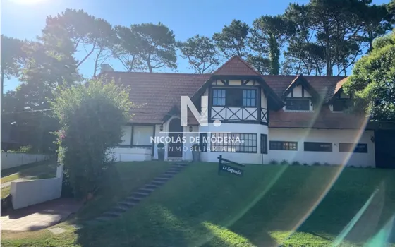 Casa 5 Dormitorios, Lugano, Punta Del Este 