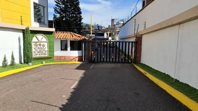 Ad. Hermosa Casa En Venta Las Acacias Urb El Portal