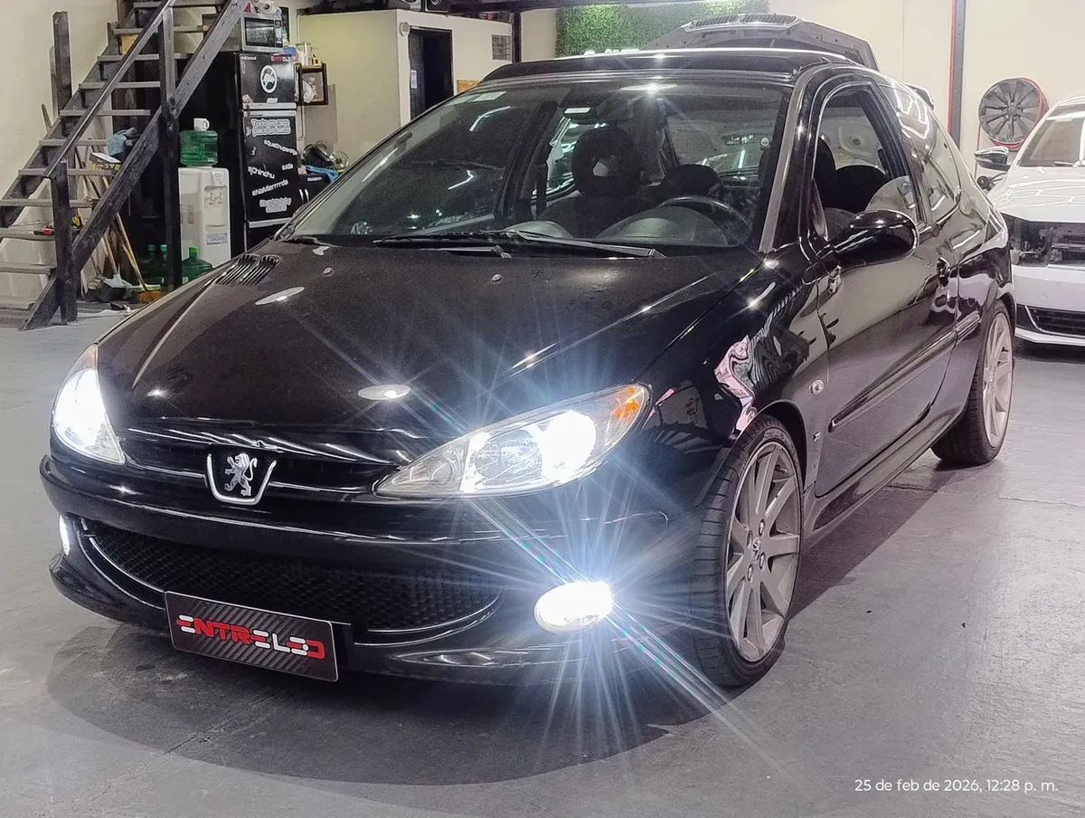 Peugeot 206 1.6 Xs Premium