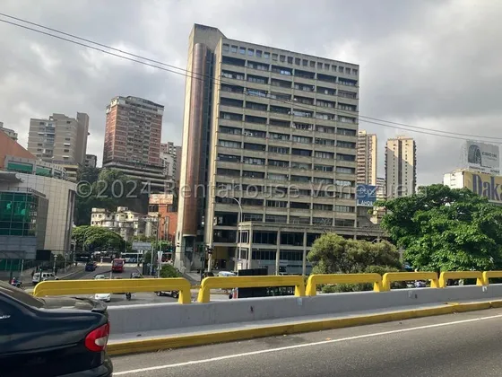 Yf Oficina En Alquiler En Colinas De Bello Monte 24-25715 Merw