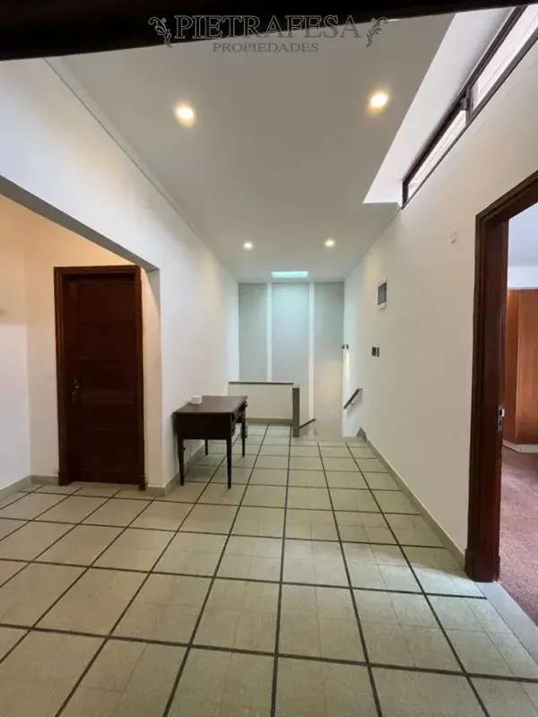 Casa En Alquiler, 3 Dormitorios, 2 Baños, Terraza. Amueblada. Goes. · Foto 1