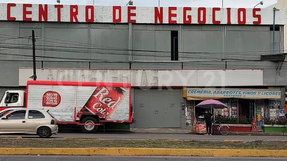 Edificio En Renta En Vía José López Portillo, Estado De México