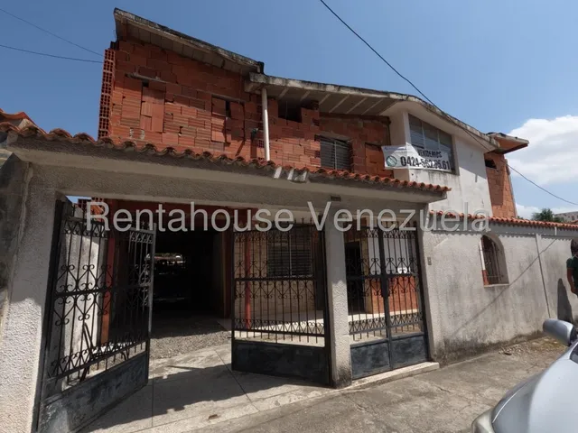 Rosa Rodríguez Vende Casa En Urbanización Del Este, Barquisimeto 25-17566