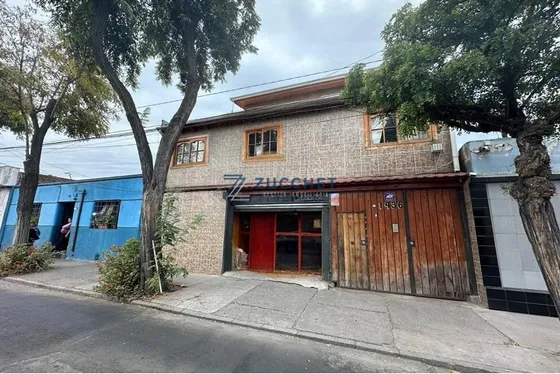 Venta Casa 5d 2b 1box 201m2 Santiago Artemio Gutierrez
