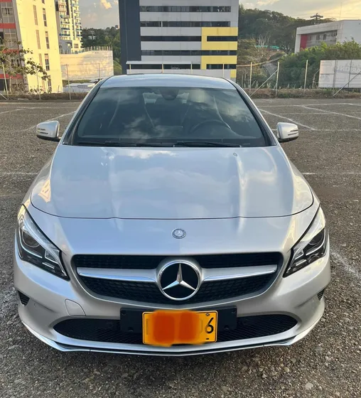 Mercedes-benz Clase Cla 1.6 Essential