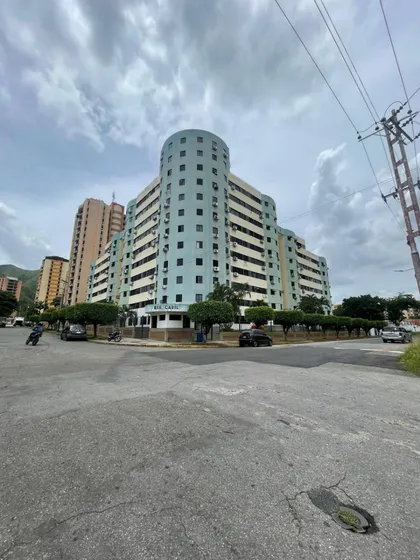 Lm Apartamento En Mañongo Amoblado Residencias Caril Valencia Carabobo Venezuela 
