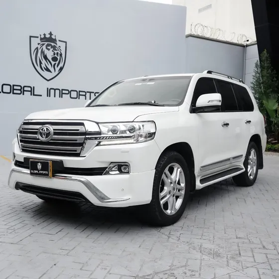 Toyota Land Cruiser 4.5 Imperial Fl Lc200 Diésel
