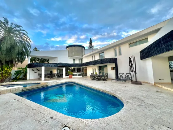 Casa En Las Villas (campo De Golf)
