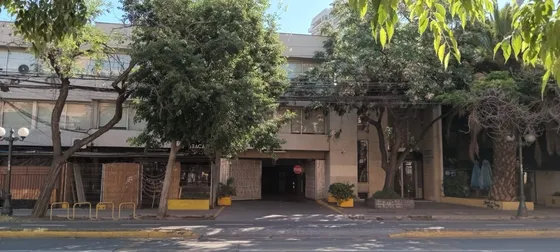 Estacionamiento Cercano A Metro Manuel Montt