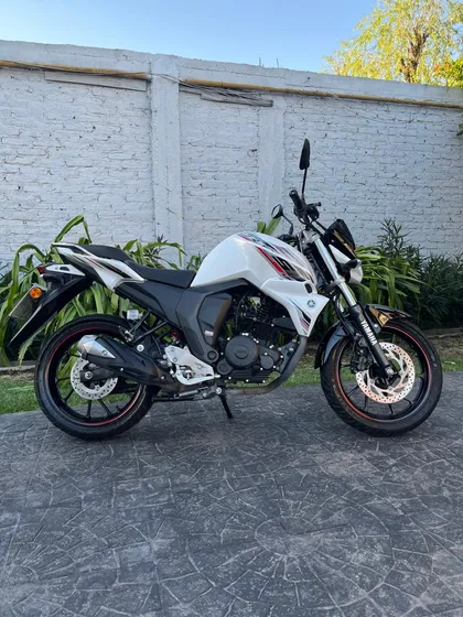 Fz-s Fi D