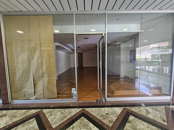 Alquiler Local Comercial En El Cc Manzanares Plaza