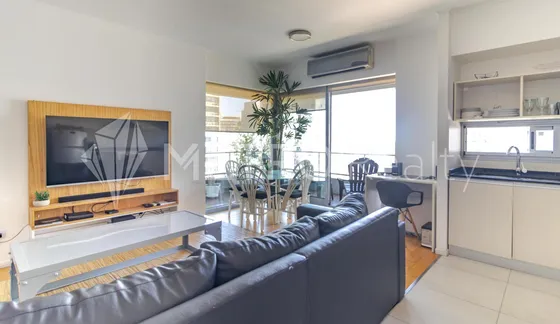 Departamento En Venta, 2 Amb, En Olivos Con Cochera