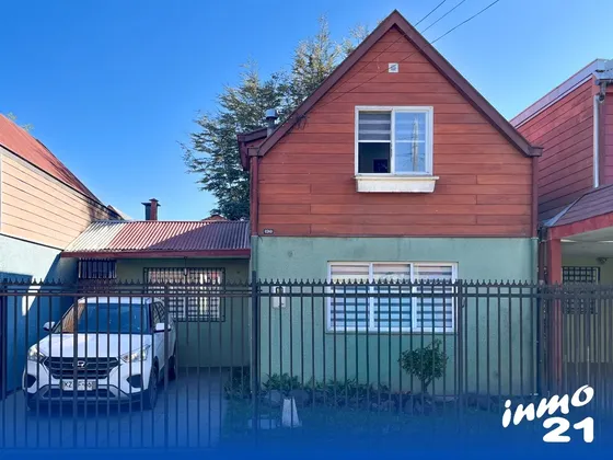 Casa En Pasaje Cerrado - Cerca De Av. Martín Lutero