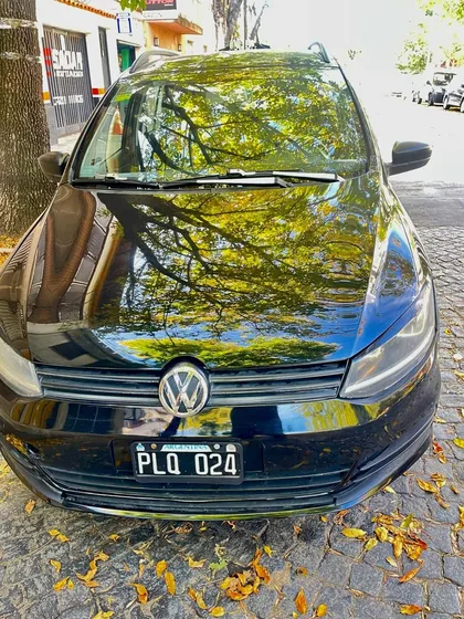 Volkswagen Suran 1.6 Comfortline 101cv