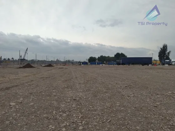 Estacionamiento En Arriendo 5.000 Mt2 En Quilicura