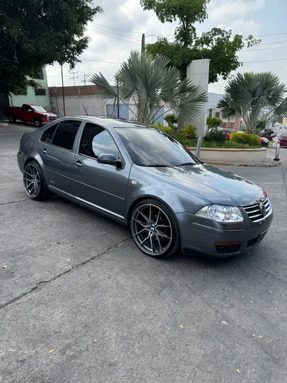 Volkswagen Jetta Clásico 2.0 Cl 5vel Aa Mt