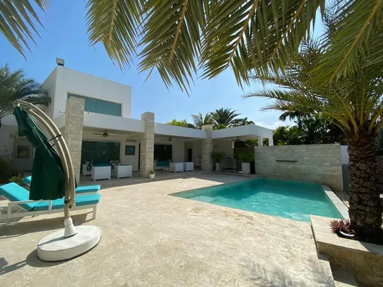 Cgi+ Luxury Lecheria Ofrece En Venta Y Alquiler Preciosa Casa En La Urb. Las Villas Con Muelle