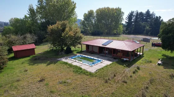 Parcela Con Casa Y Piscina En Condominio Quillón