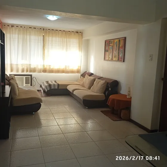 Oportunidad Bello Apartamento En Excelente Zona De Maracaibo Con Bonita Vista Semiamoblado Cerca Del Parque Vereda Del Lago Av 5 De Julio Sector El Milagro.