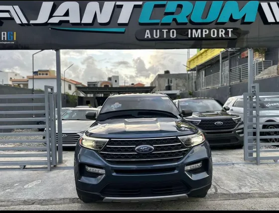 Ford Explorer Xlt