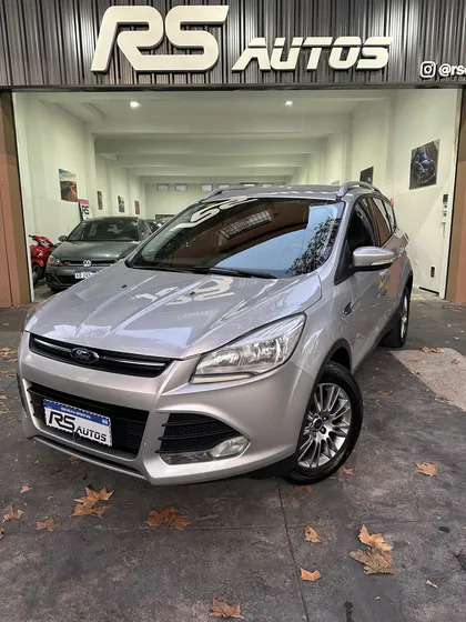 Ford Kuga 1.6 Sel 6mt Fwd T 150 Cv