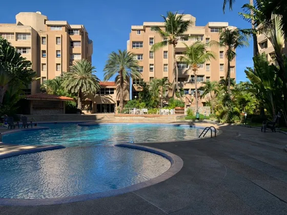Alquiler Vacacional. 2h.moderno Apto. Cerca De Rattan Plaza.