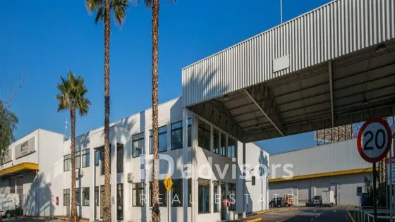 Arriendo De Bodegas En Centro Logístico 685 M2 - Renca
