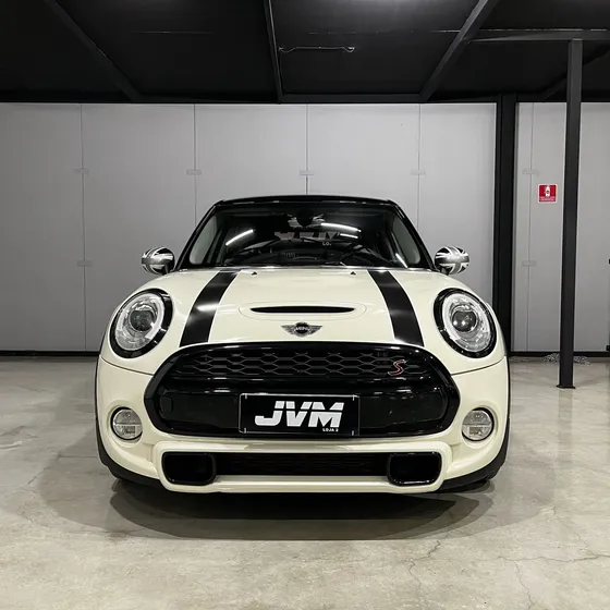 Mini Cooper S 2.0 Turbo 16v 5p Aut.