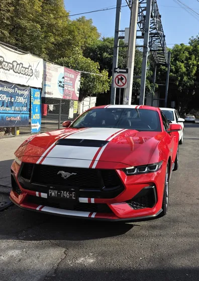 Ford Mustang 5.0l Gt V8 At